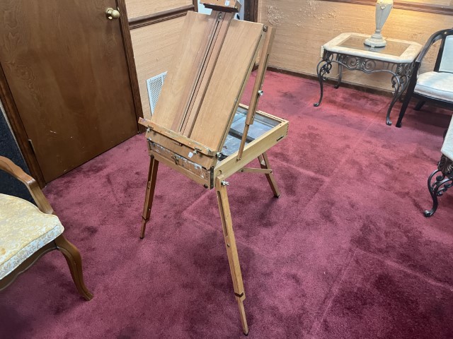 Blick French Easel by Julian